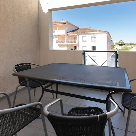 Apartamento Pour 4 Personnes Avec Piscine Au Lavandou - Fr-1-803-94 Le Lavandou